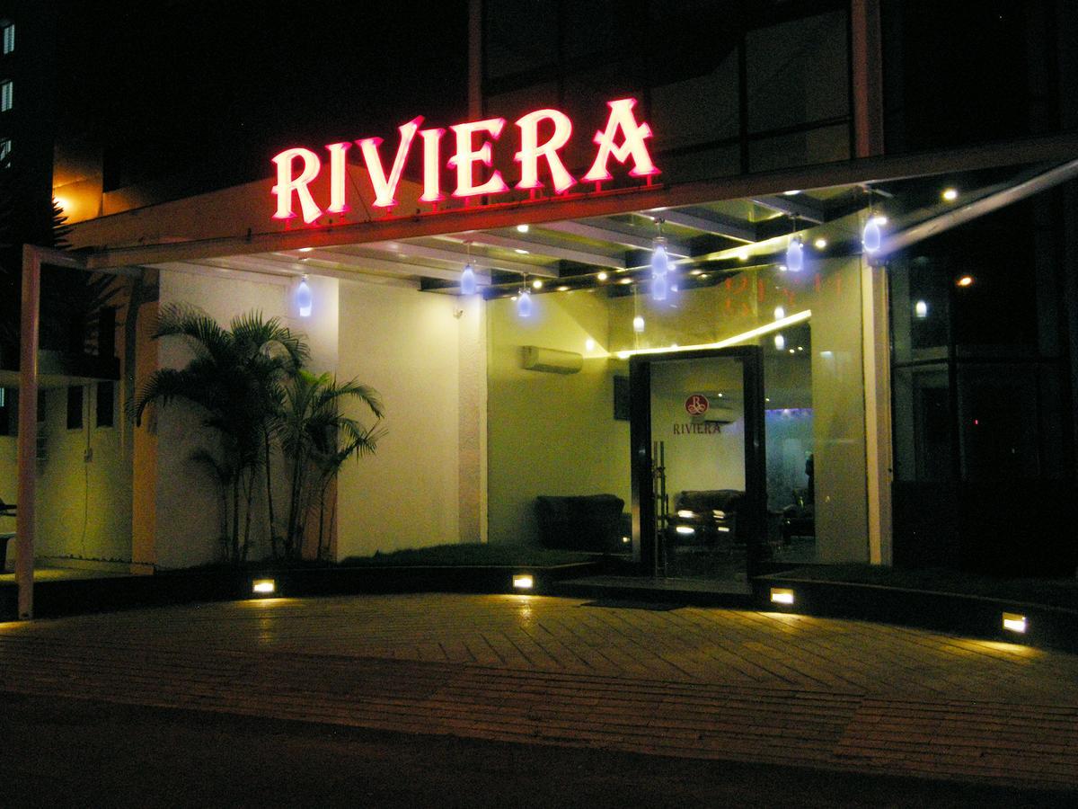Oyo 10672 Hotel Riviera ナーシク エクステリア 写真
